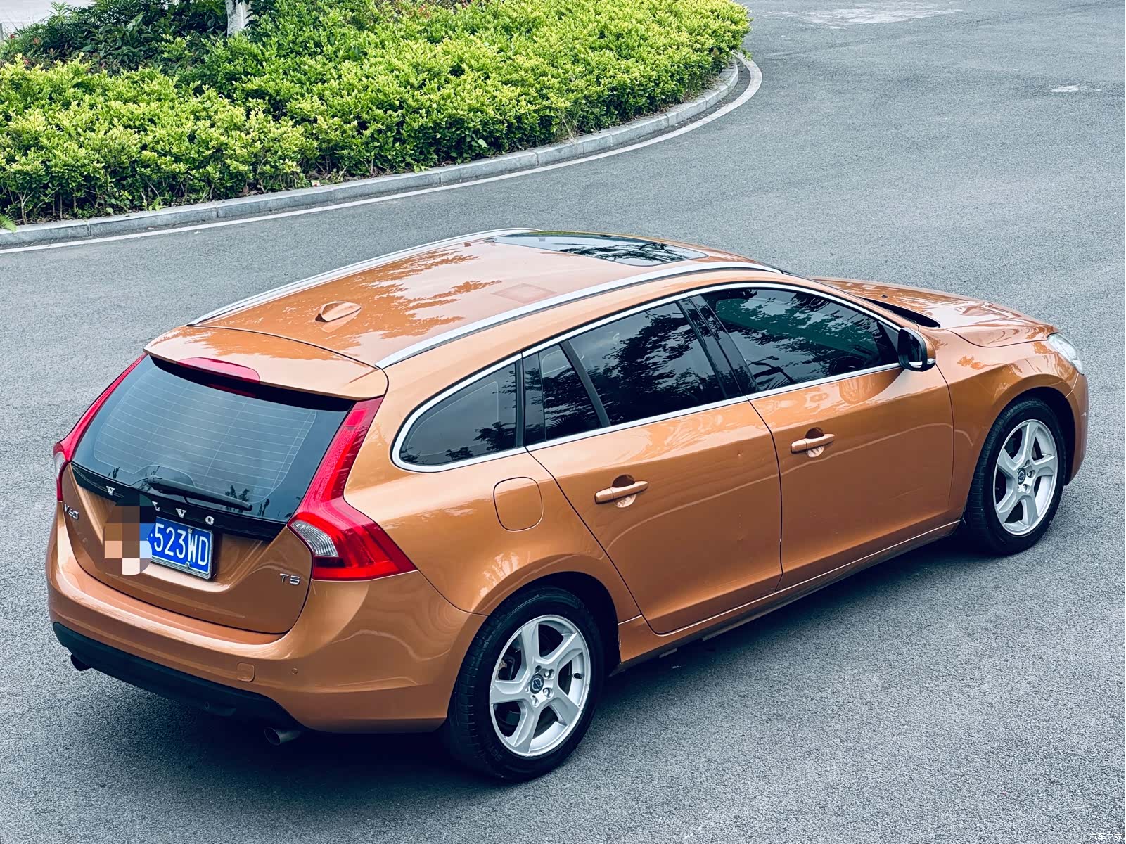 Volvo V60, 2012 4
