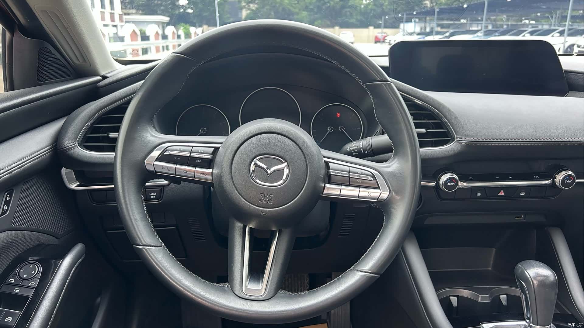 Mazda Mazda3, 2024 9