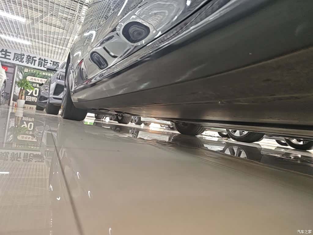 Tesla Model 3, 2024 21