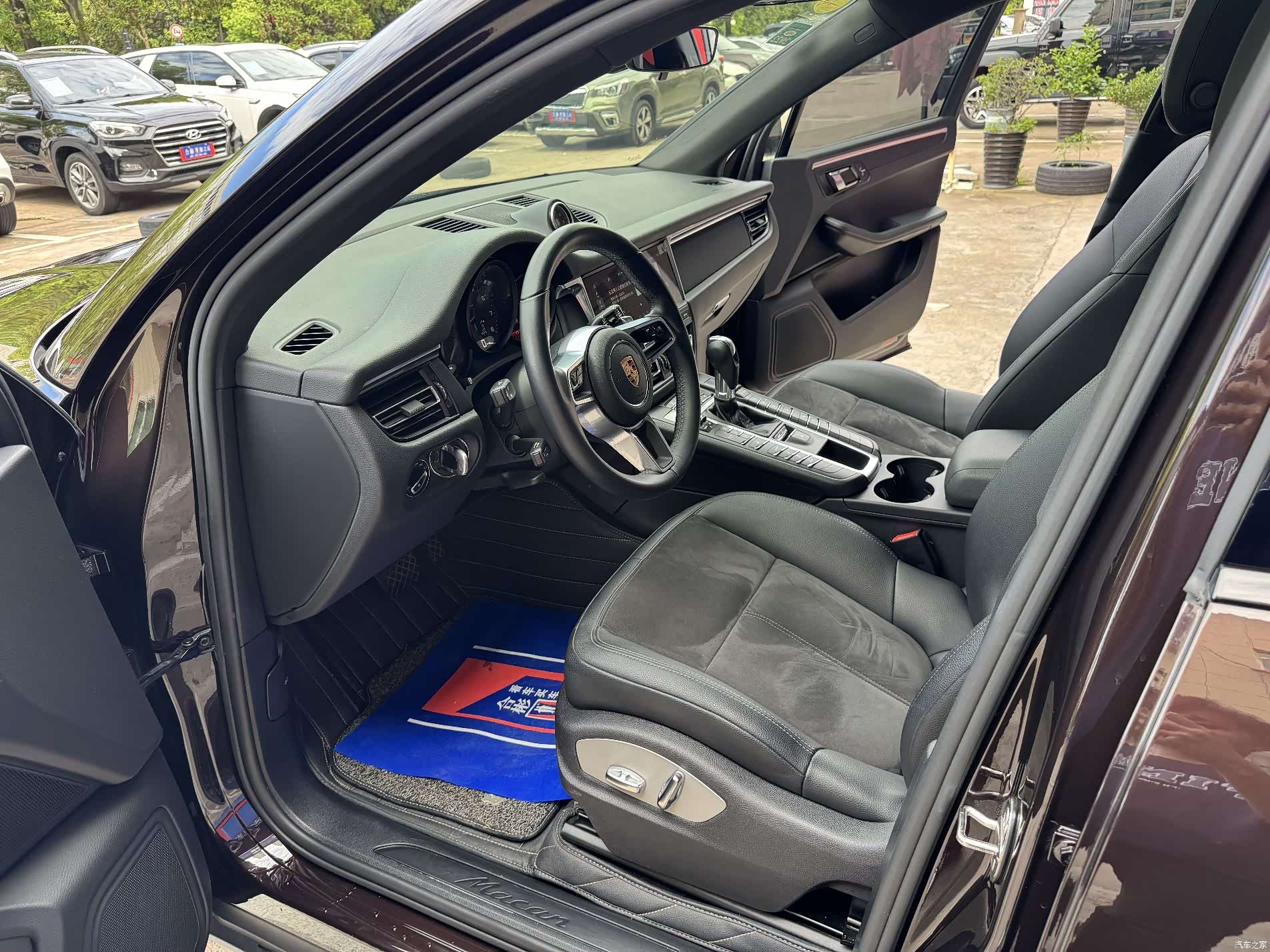Porsche Macan, 2020 10