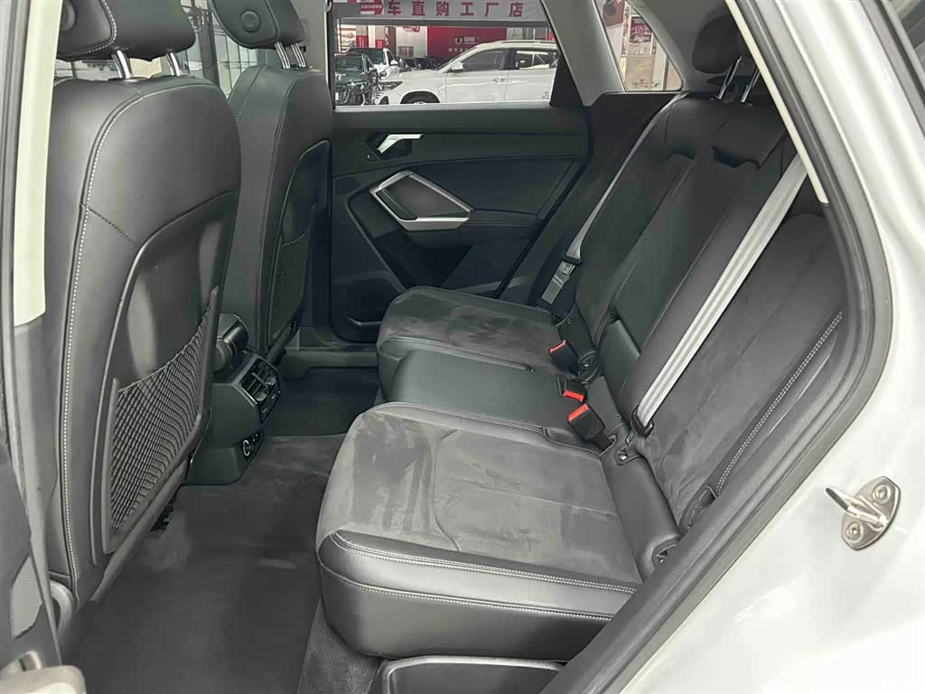 Audi Q3, 2022 14