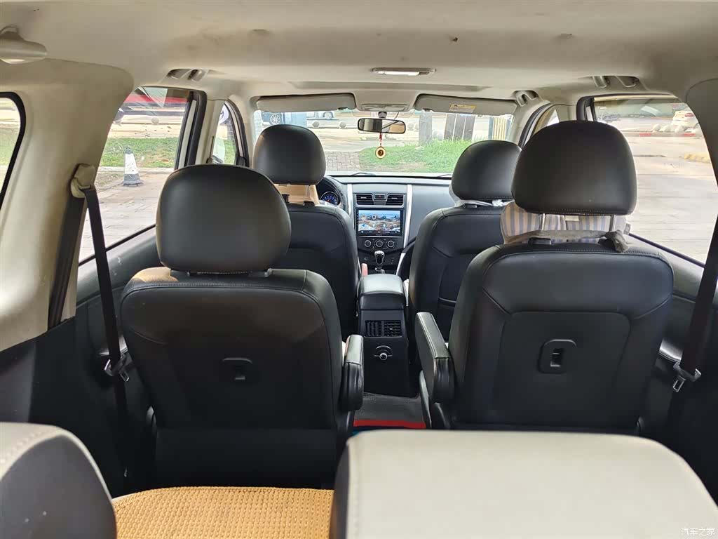 DongFeng S500, 2015 13