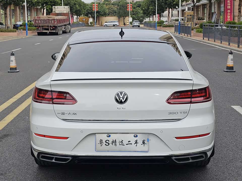 Volkswagen CC
