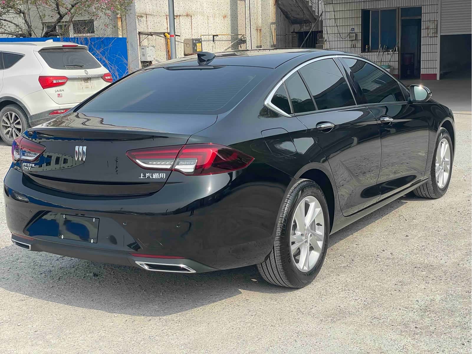 Buick Regal, 2025 3