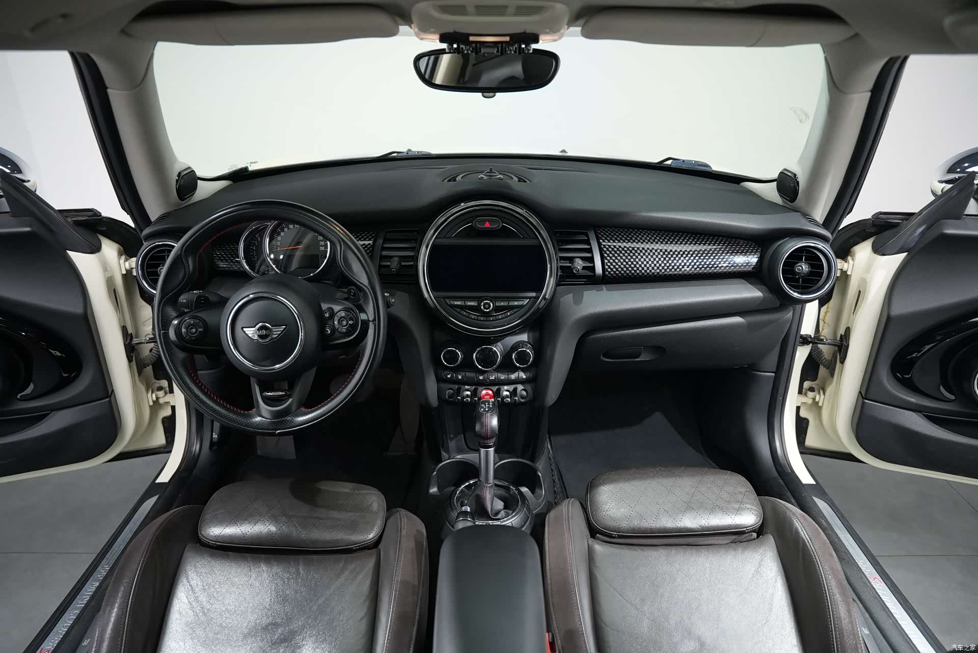 Mini Cooper, 2015 10