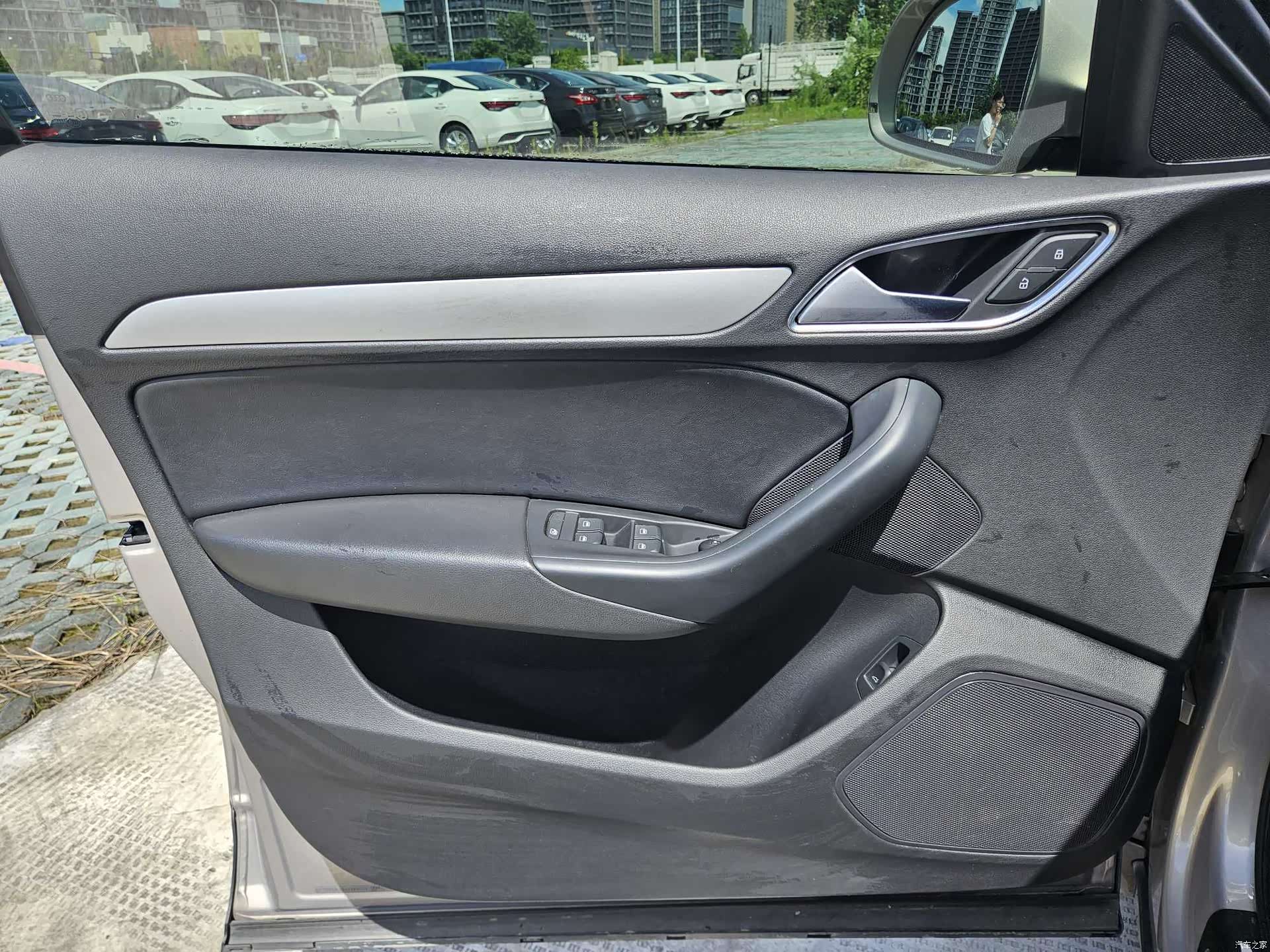 Audi Q3, 2019 14