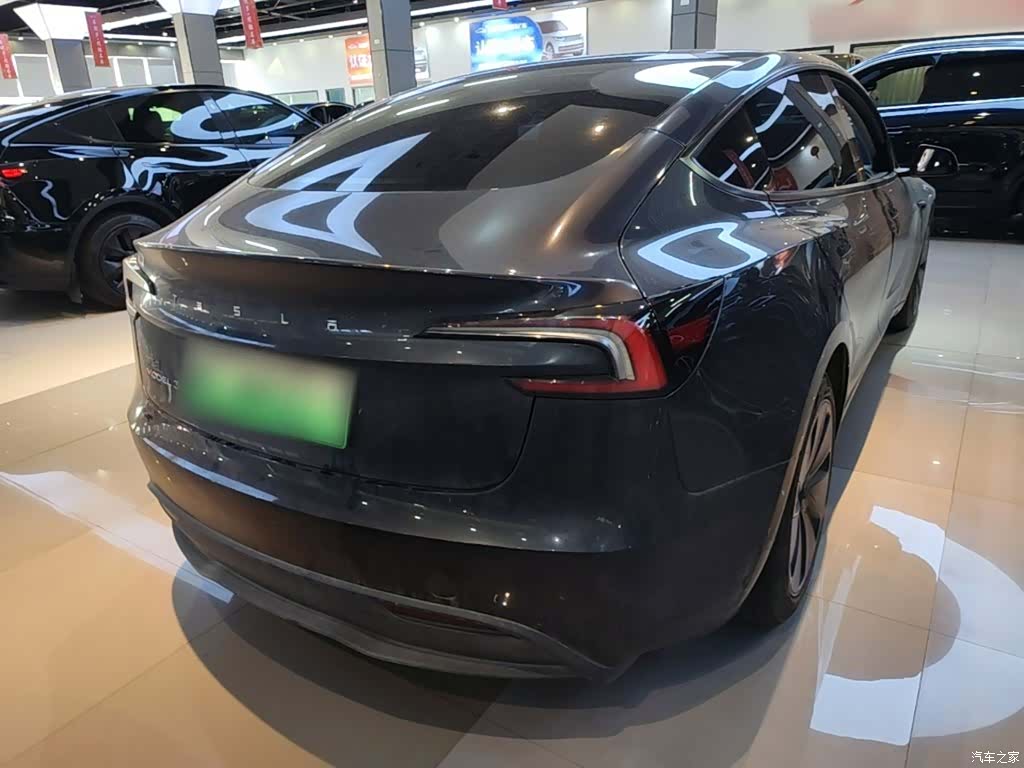 Tesla Model 3, 2024 7