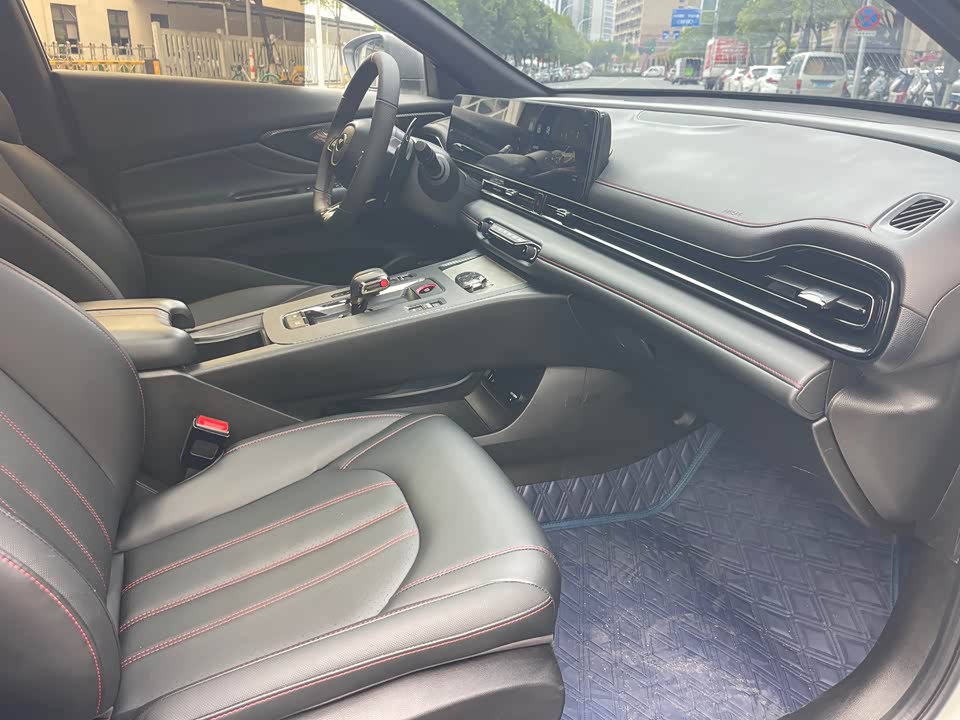 Trumpchi Shadow Leopard