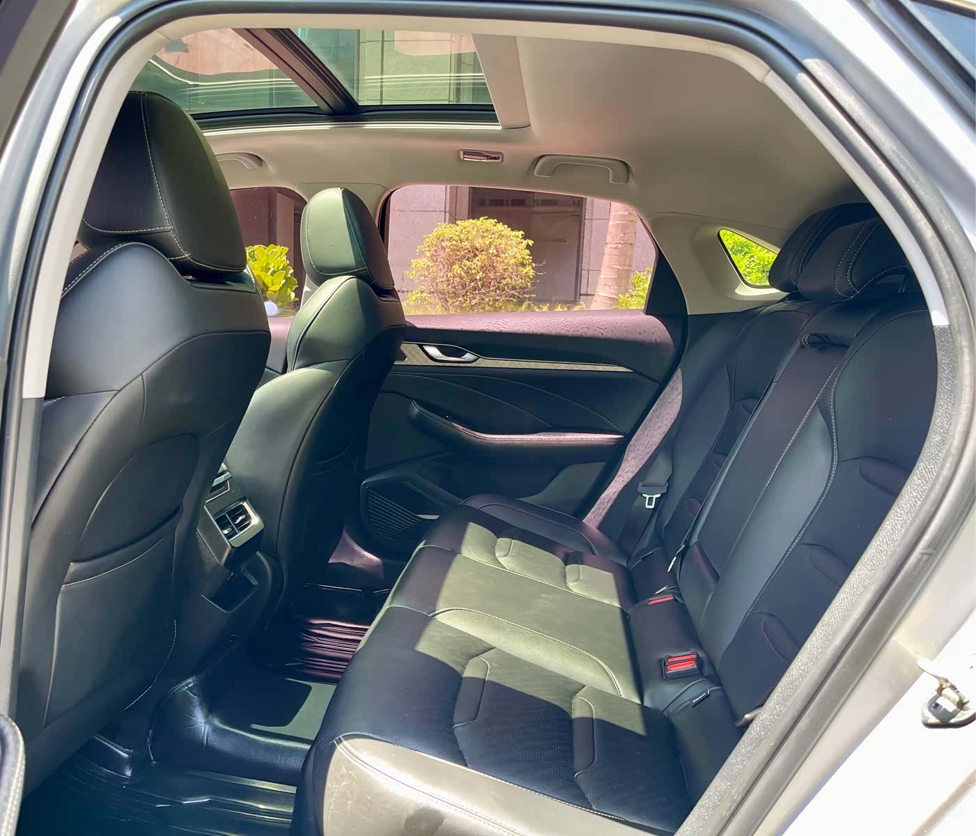 Geely Preface, 2021 все фото