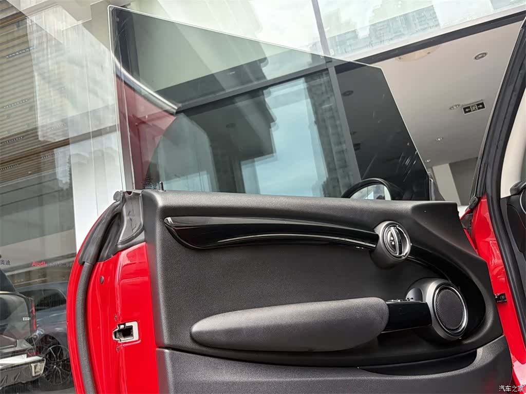 Mini Cooper, 2018 15
