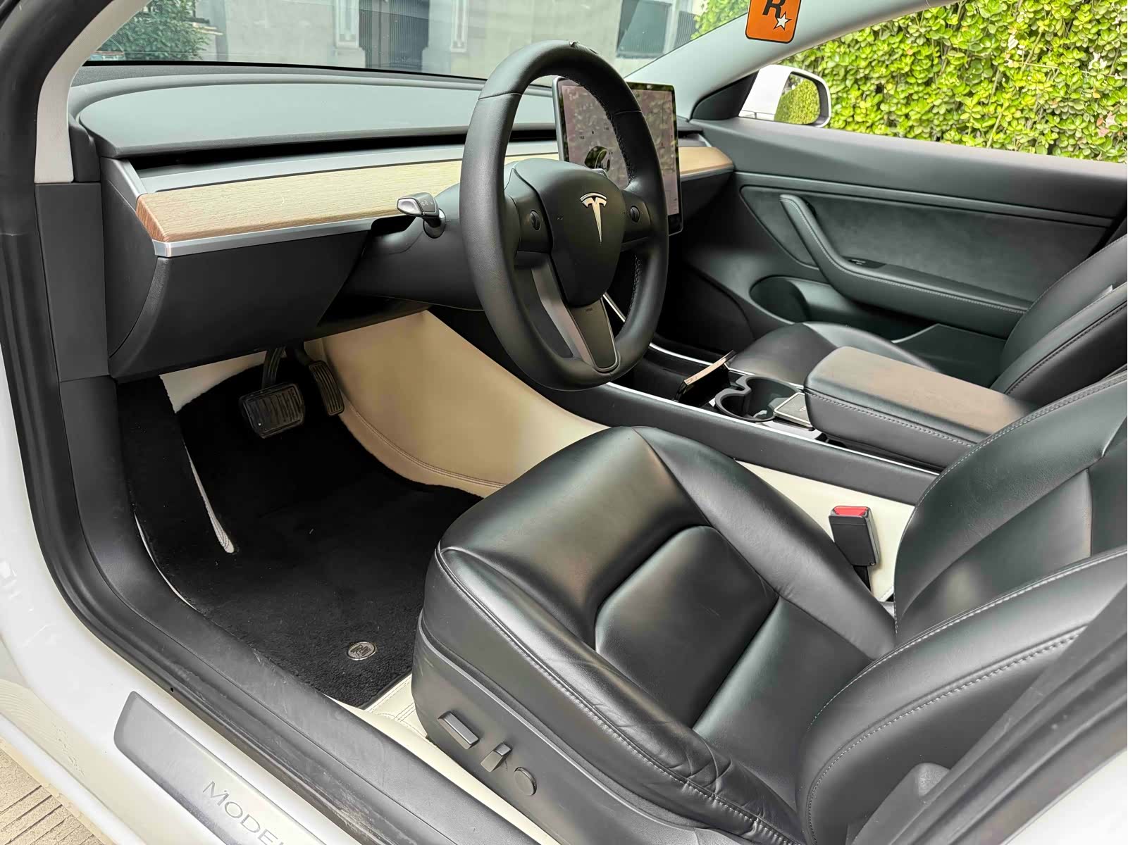 Tesla Model 3, 2020 7