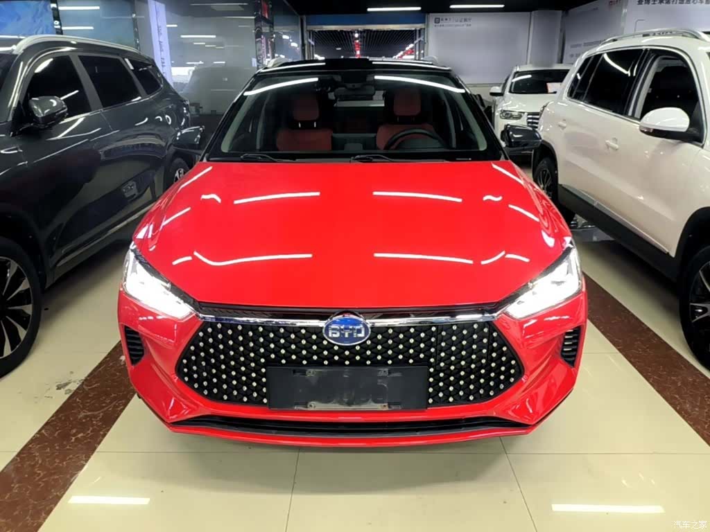 BYD E2, 2020 3