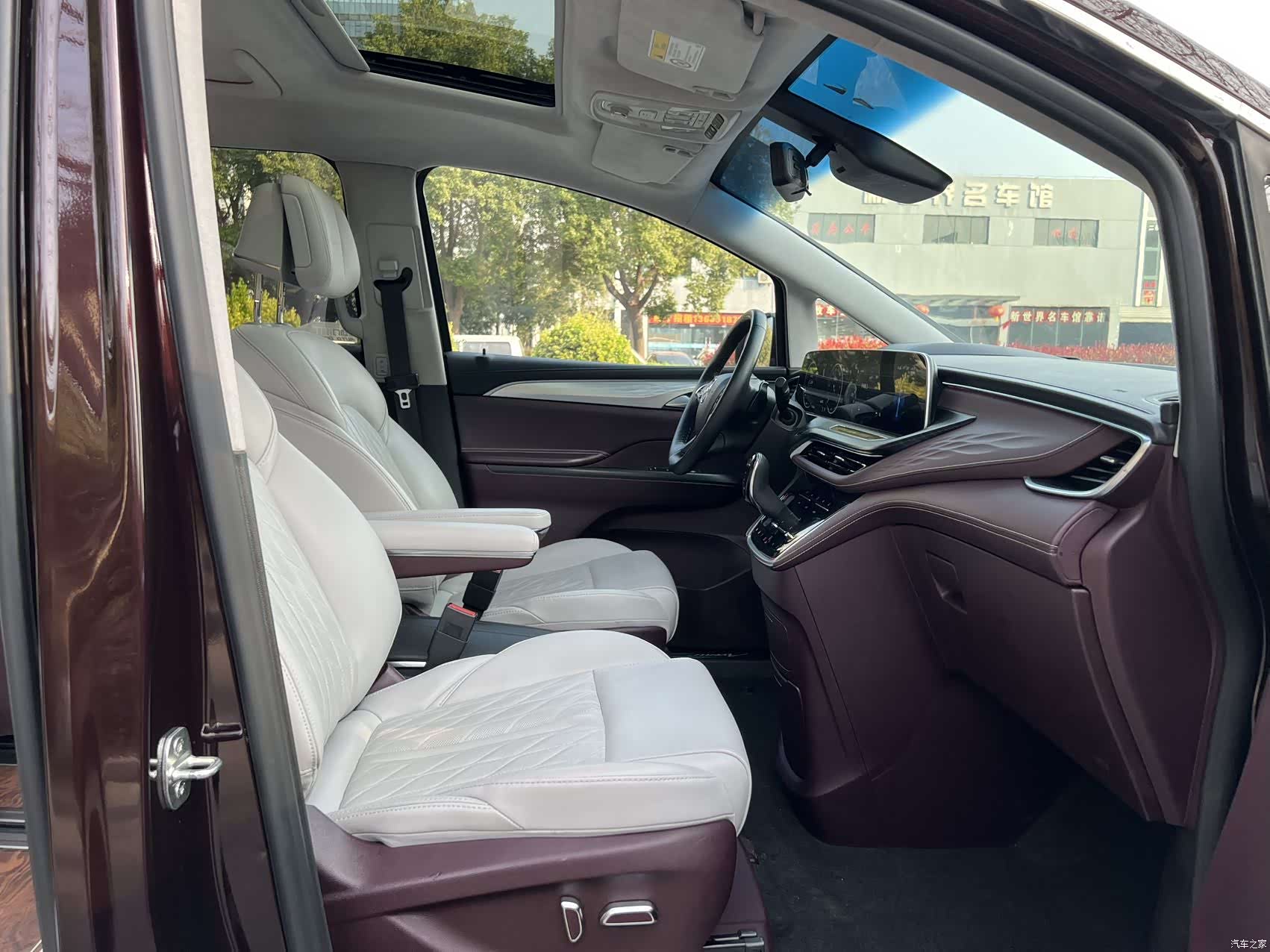 Buick GL8, 2022 17