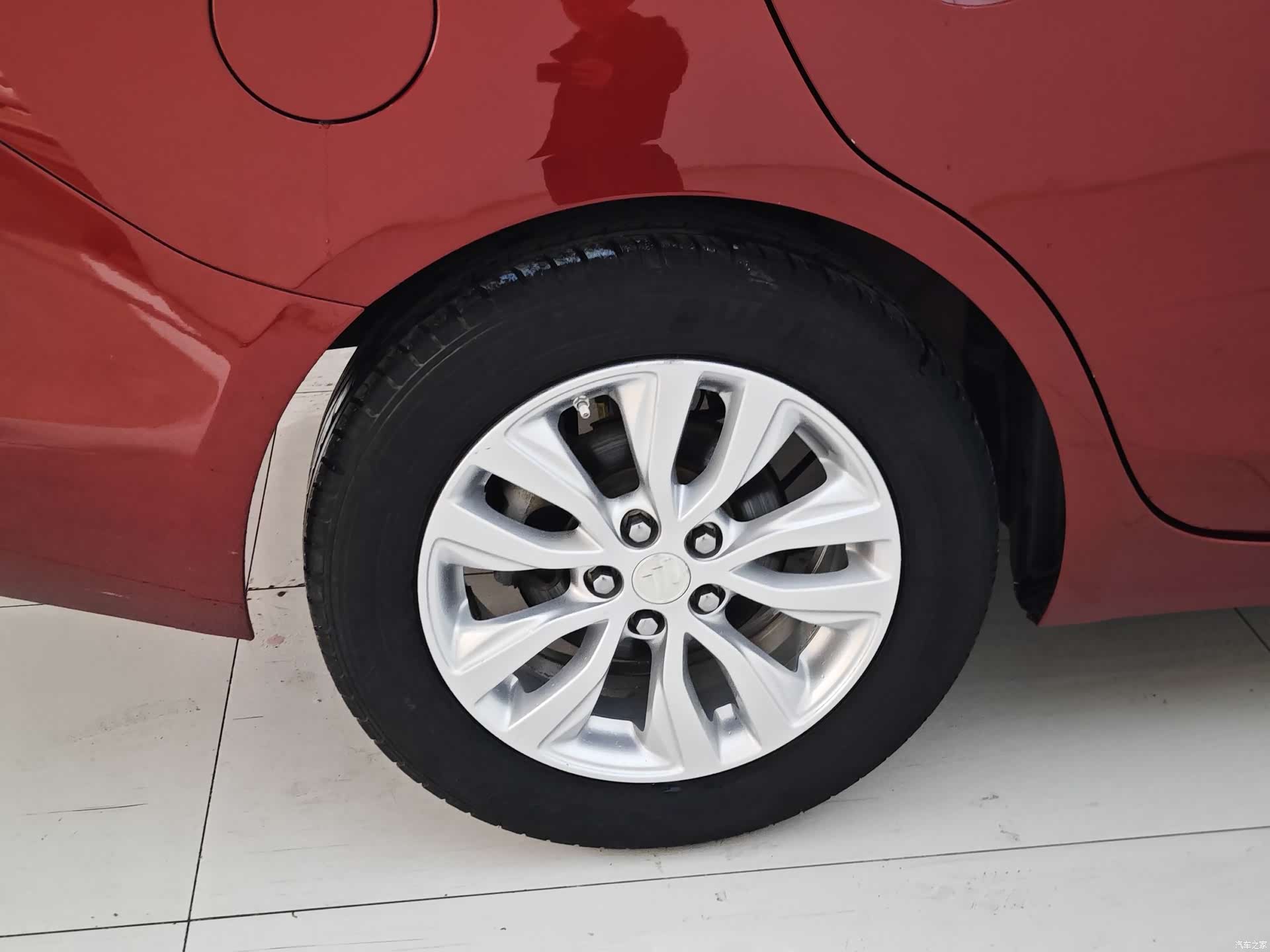 Buick V, 2019 14