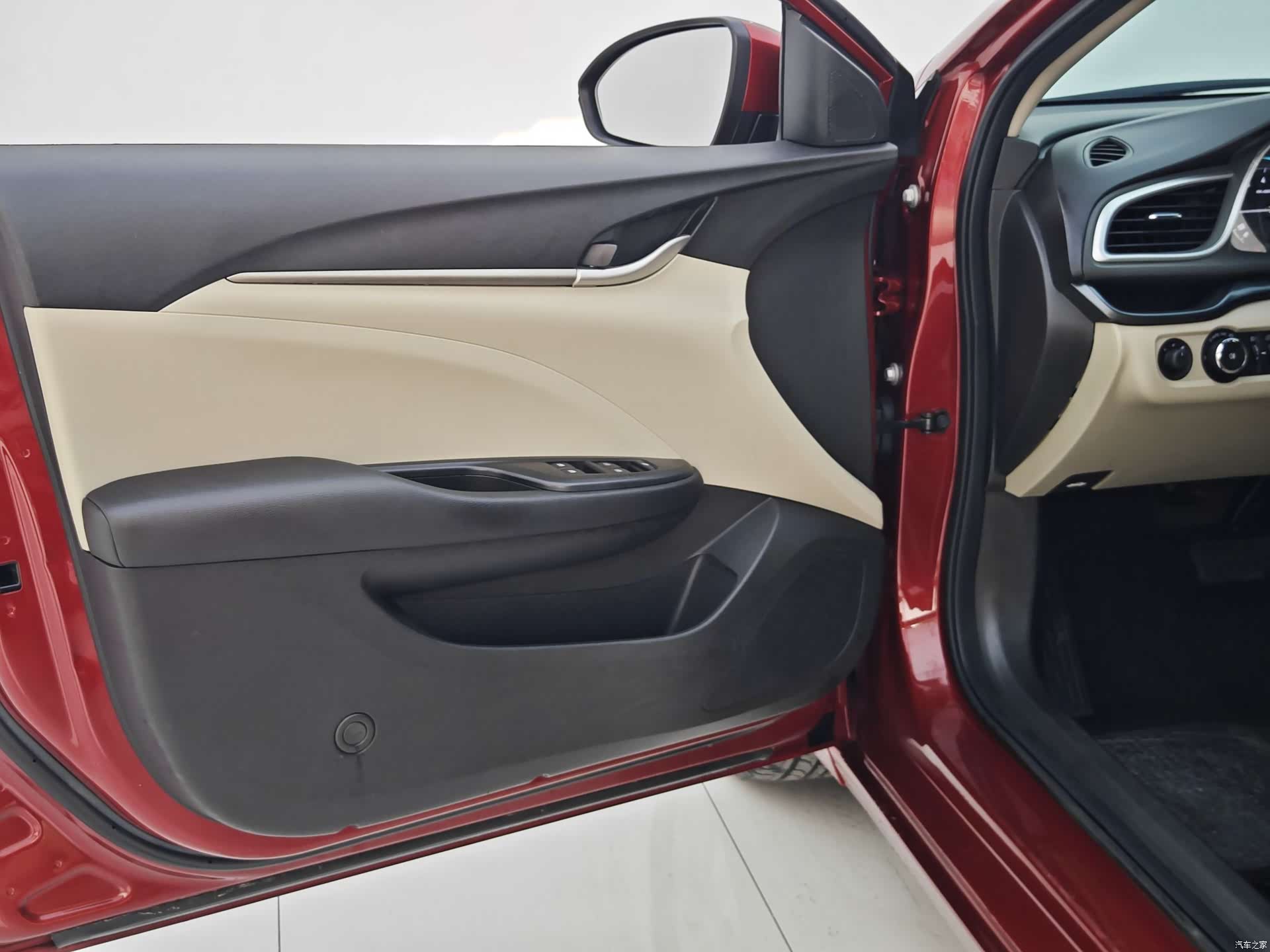 Buick V, 2019 25