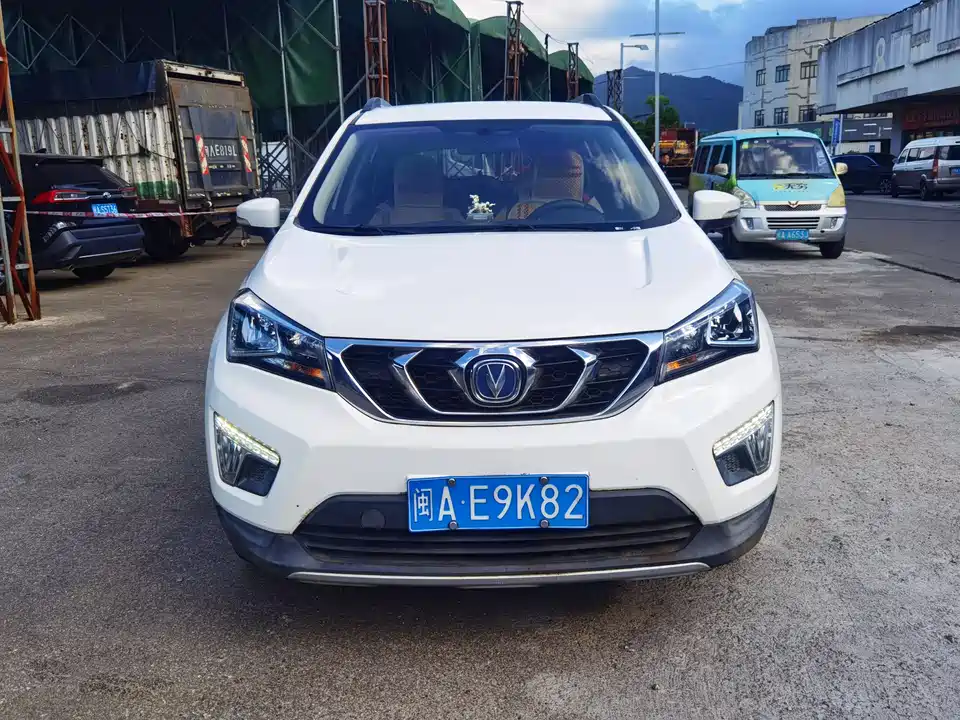 Changan CS15