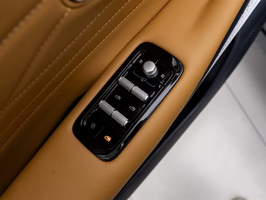 Geely Galaxy Galaxy Starship 7