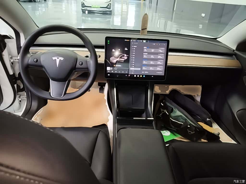 Tesla Model 3, 2020 10