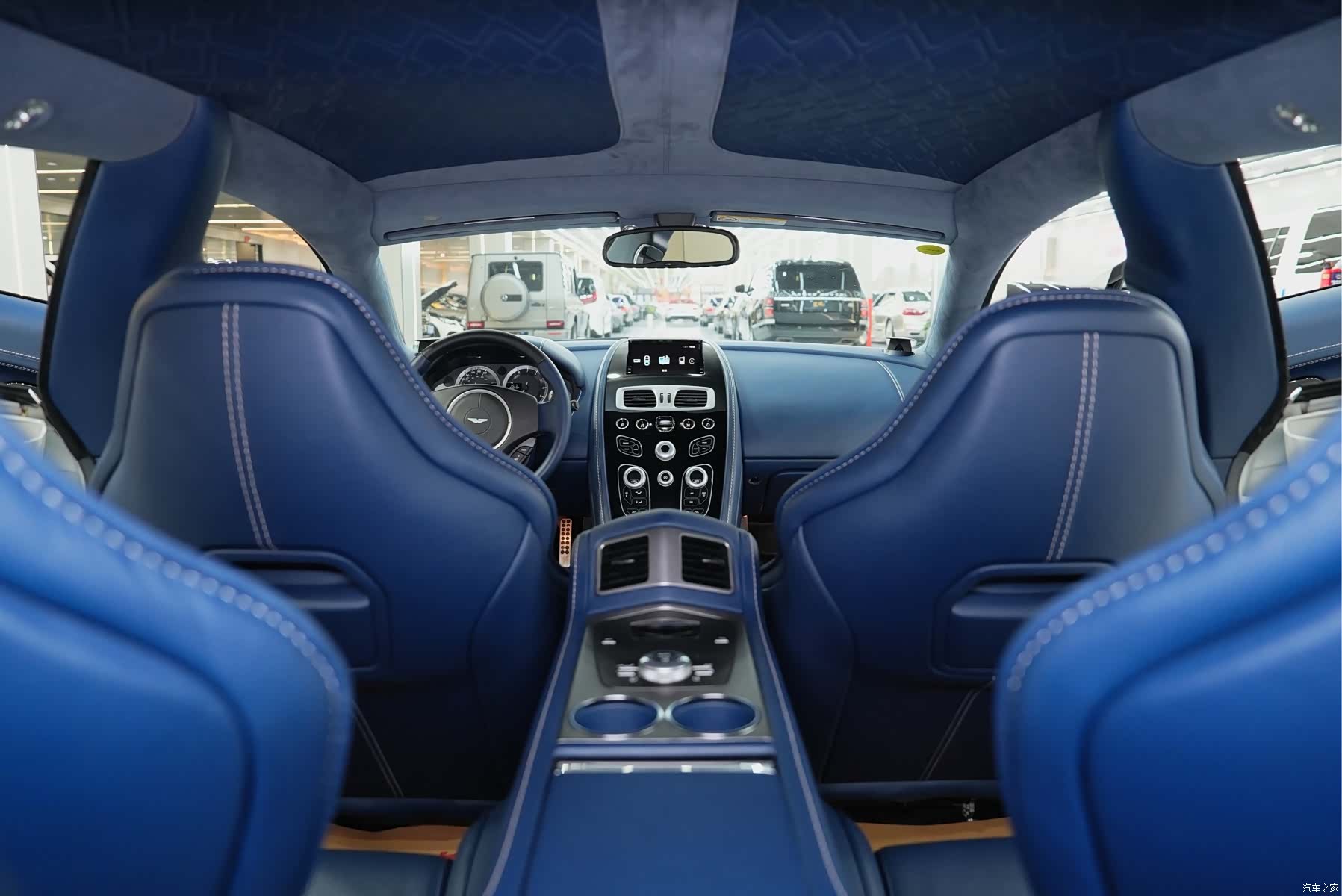 Aston Martin Rapide, 2019 17
