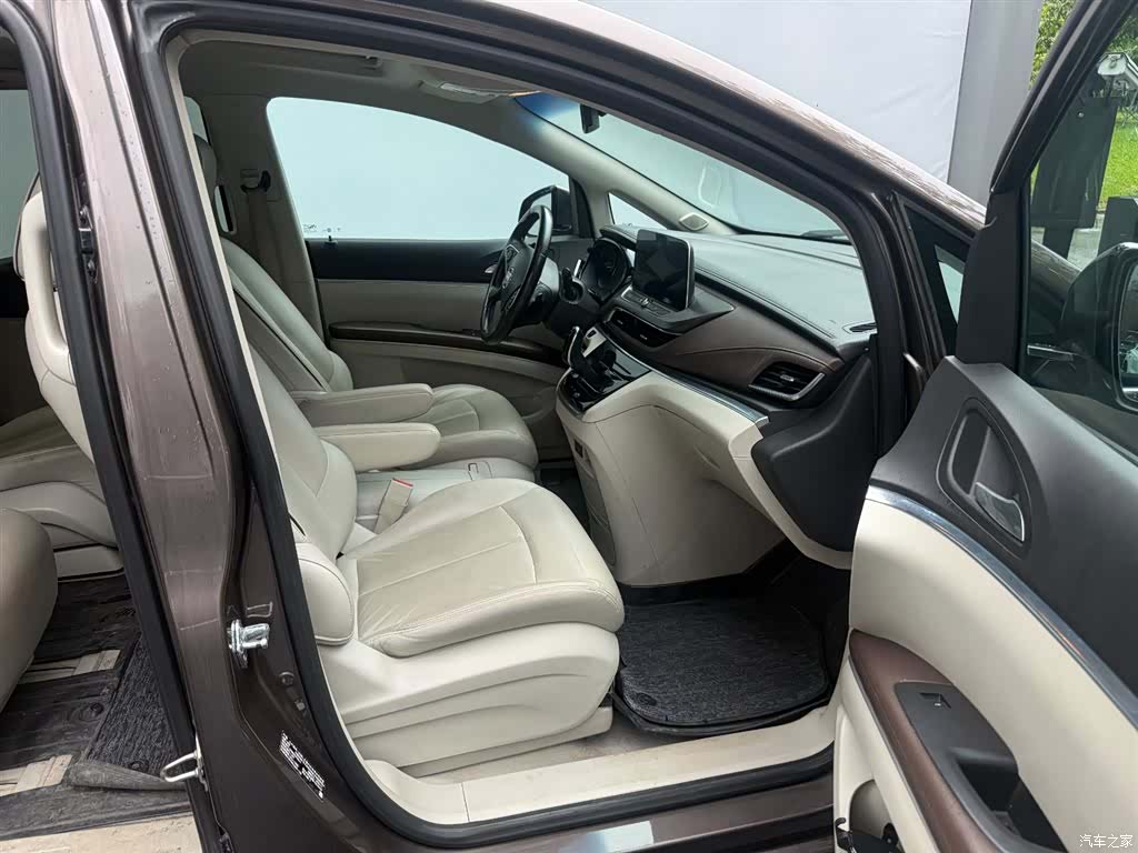 Buick GL8, 2021 16
