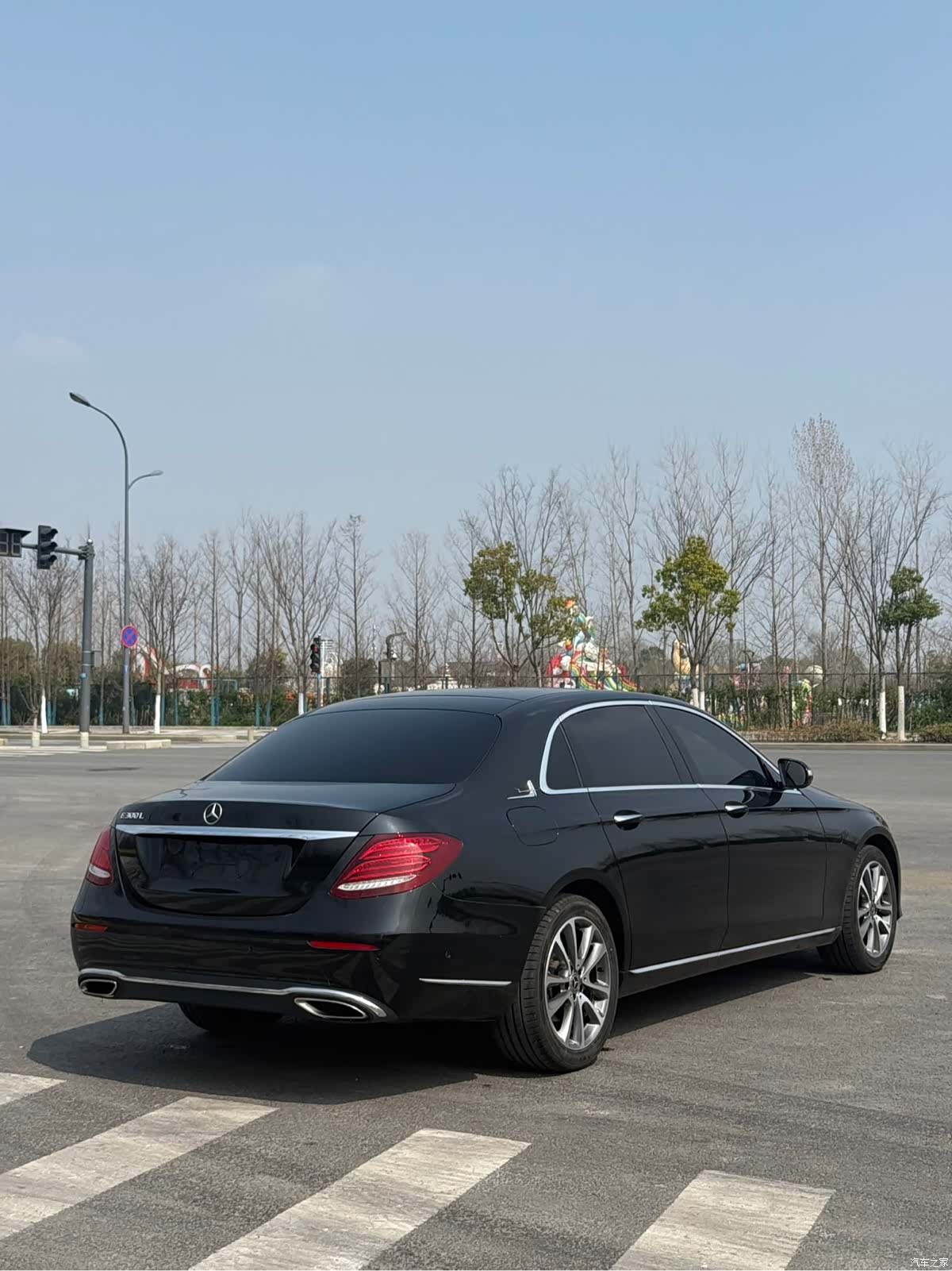 Mercedes-Benz E-Class, 2019 7