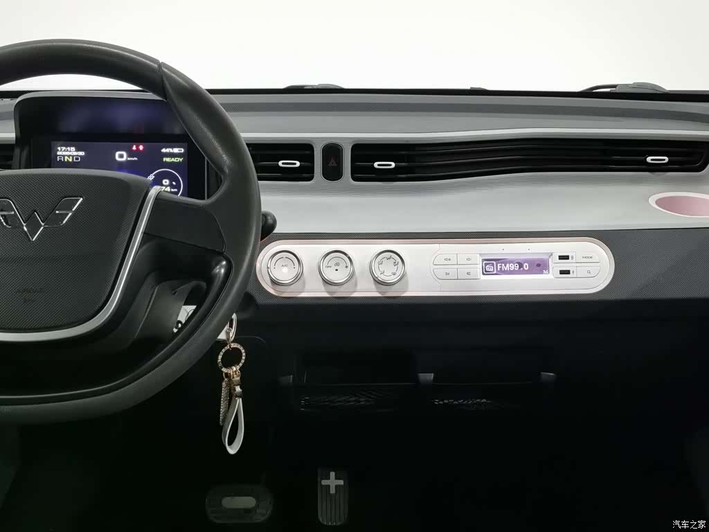 Wuling MINIEV, 2022 12