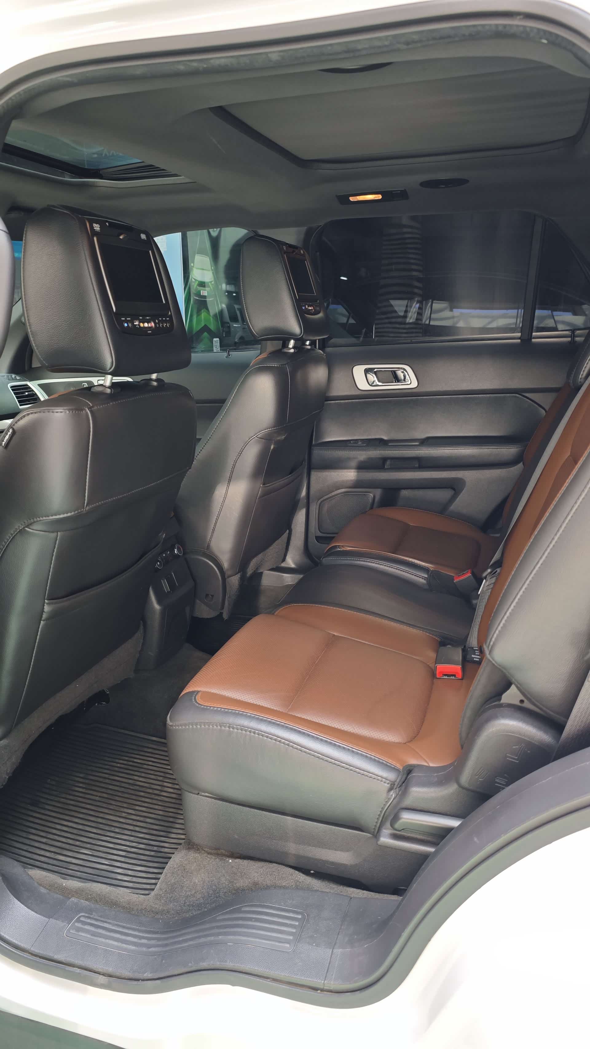 Ford Explorer, 2015 12