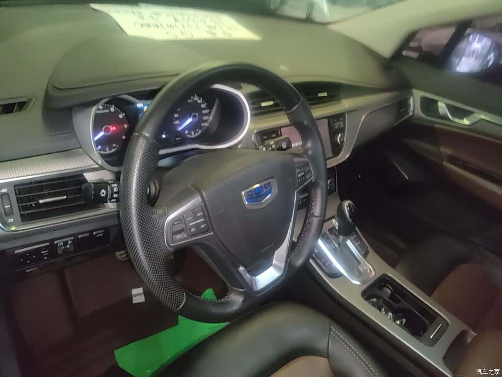 Geely Emgrand, 2016 11