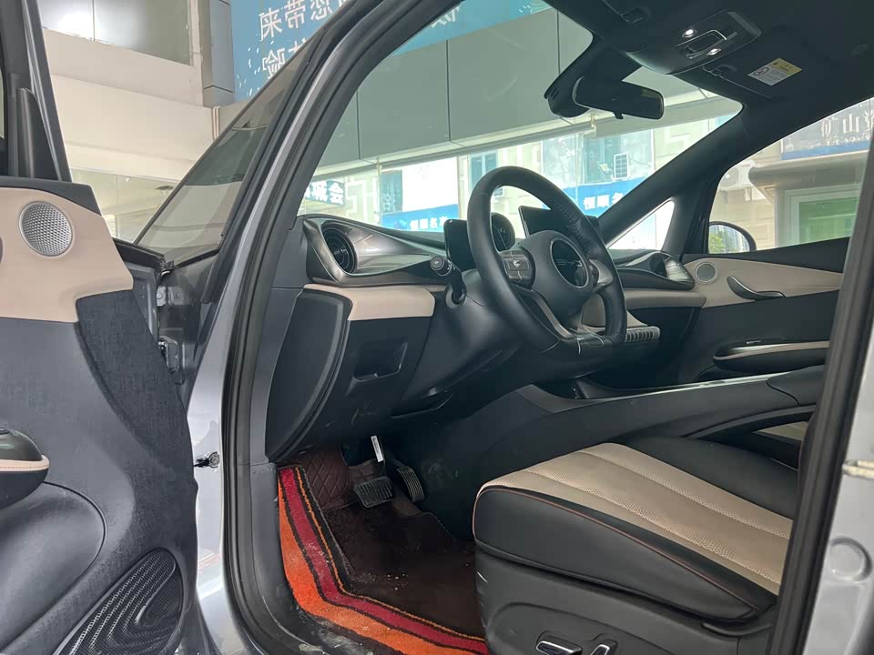 BYD dolphin