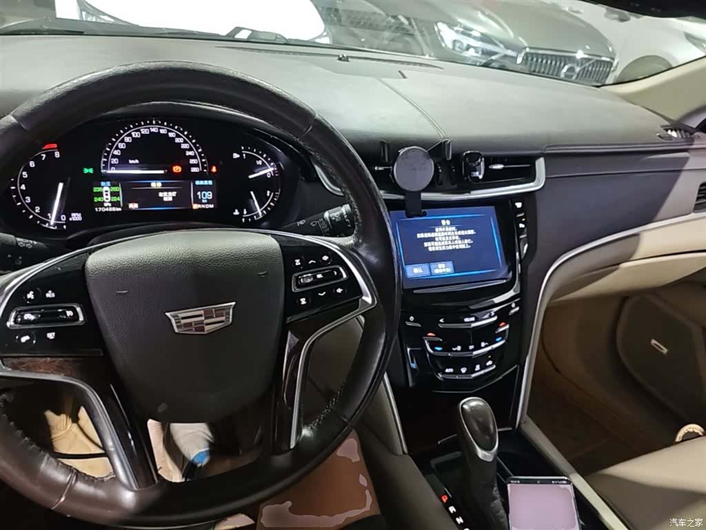 Cadillac XTS, 2017 10