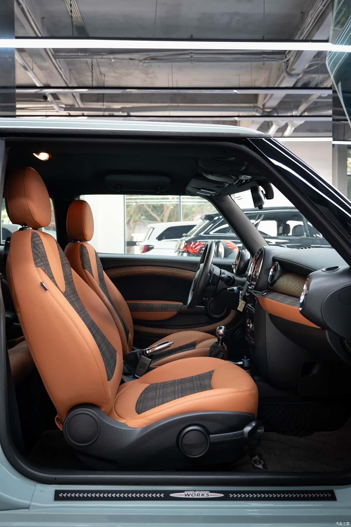 Mini ONE, 2011 10