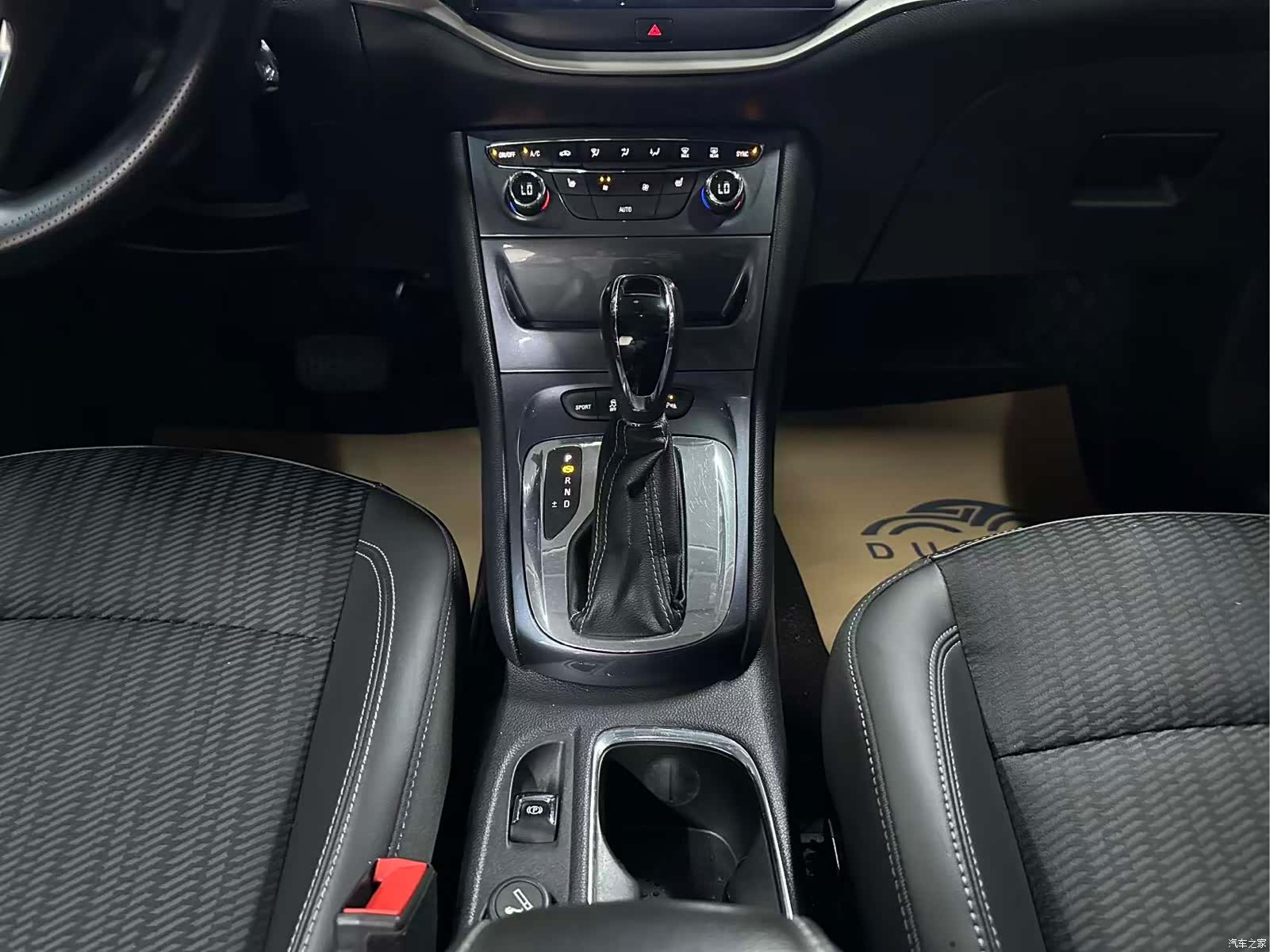 Buick Verano, 2017 12