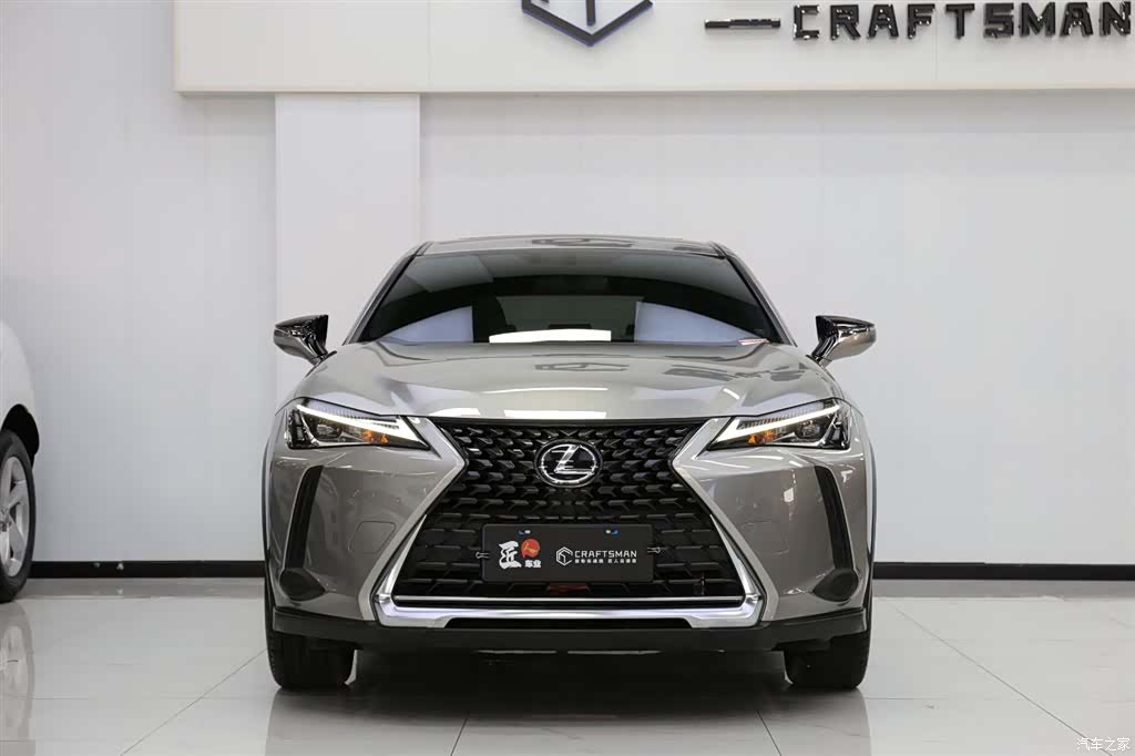 Lexus UX, 2022 17