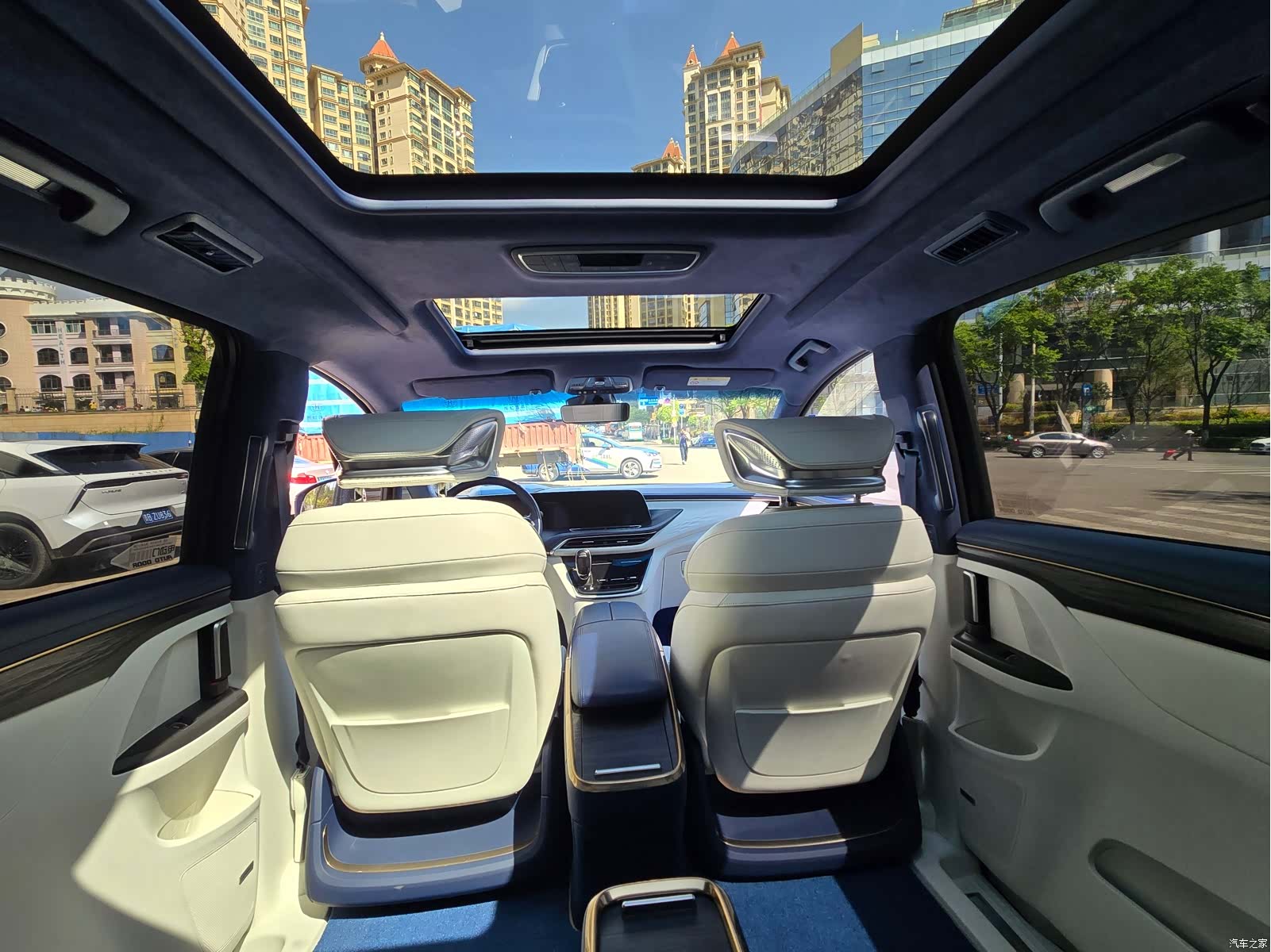 Buick GL8, 2021 16