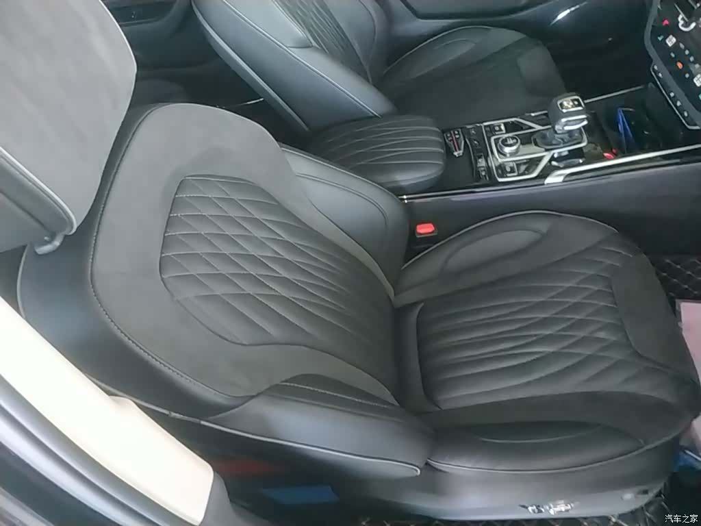 Hongqi HS5, 2022 25