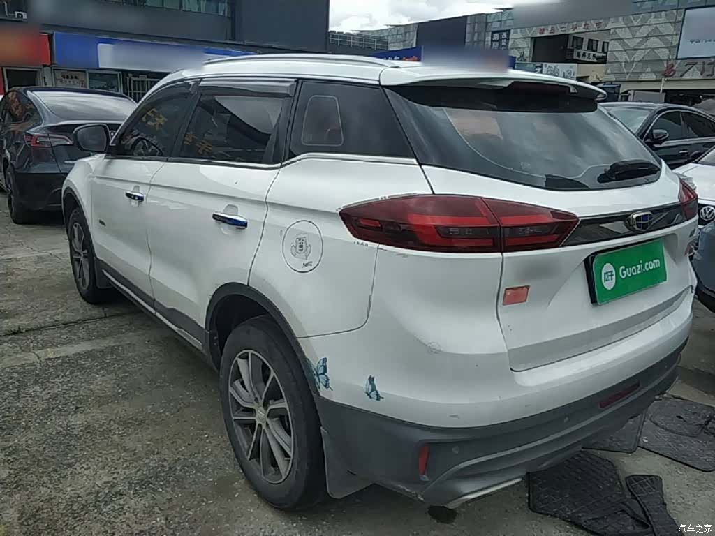 Geely Boyue, 2018 все фото