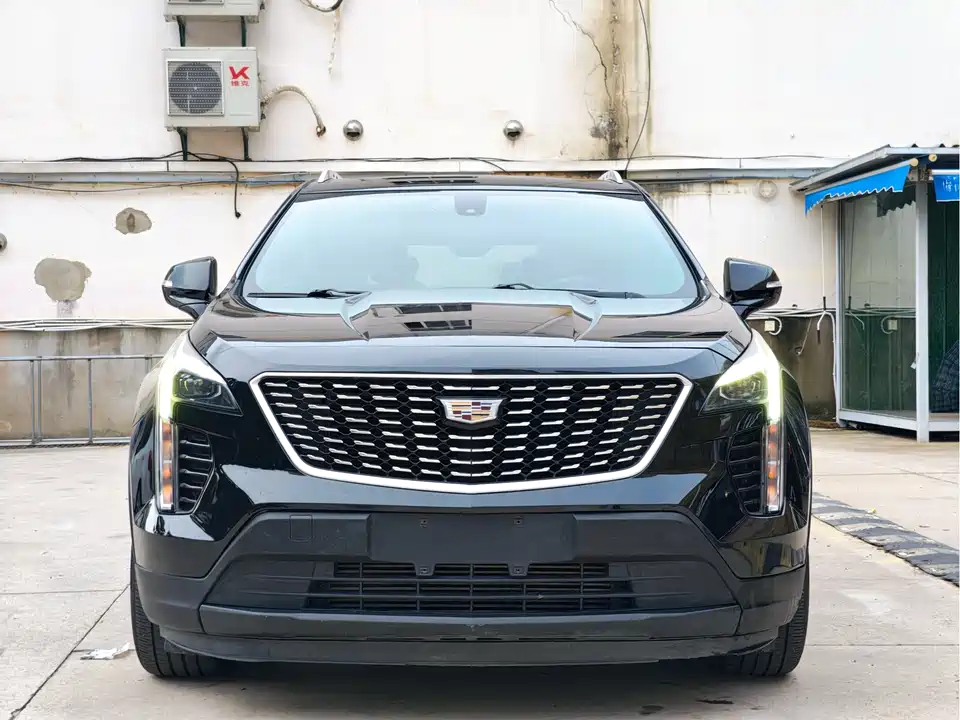 Cadillac XT4