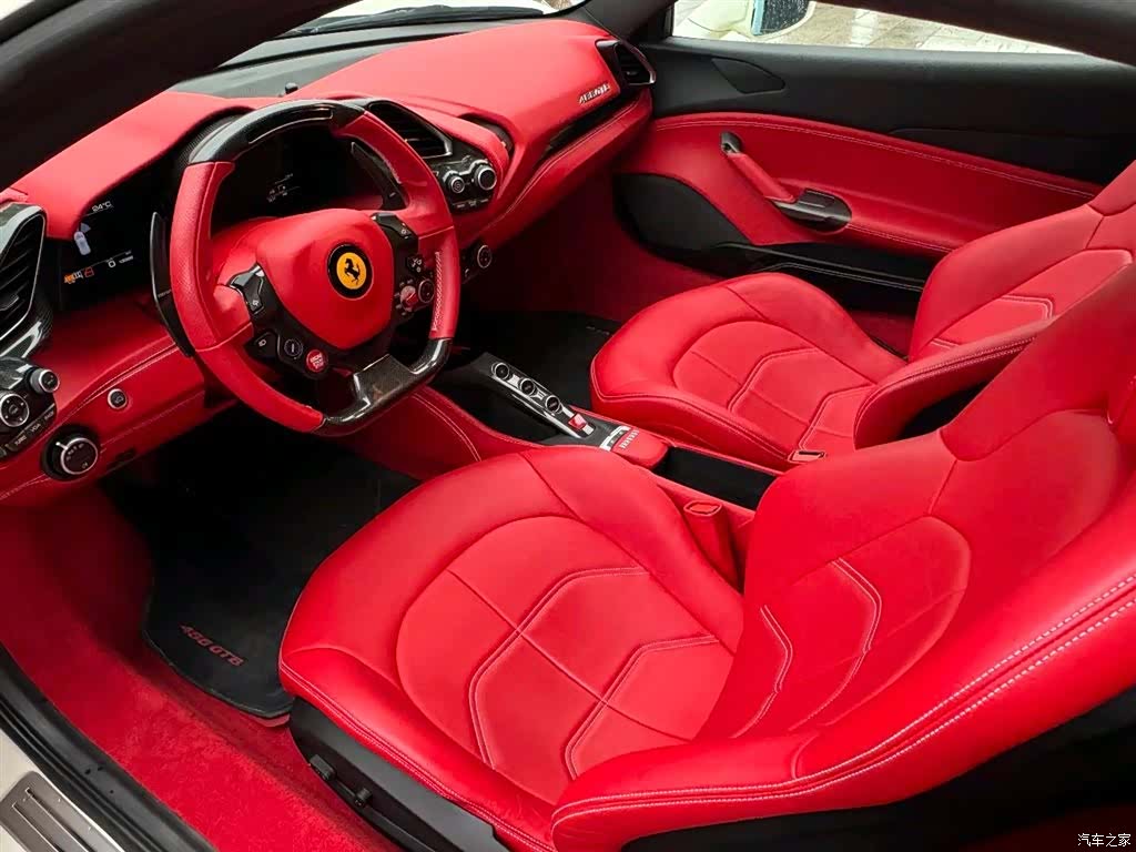 Ferrari 488, 2019 6