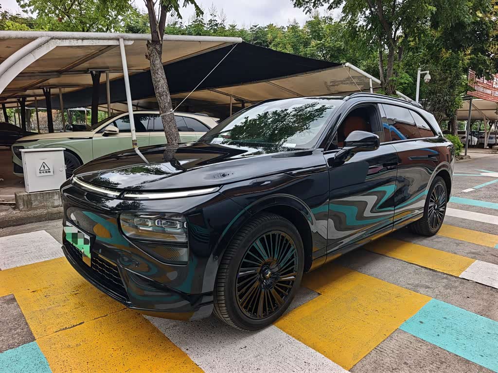 Xpeng G9