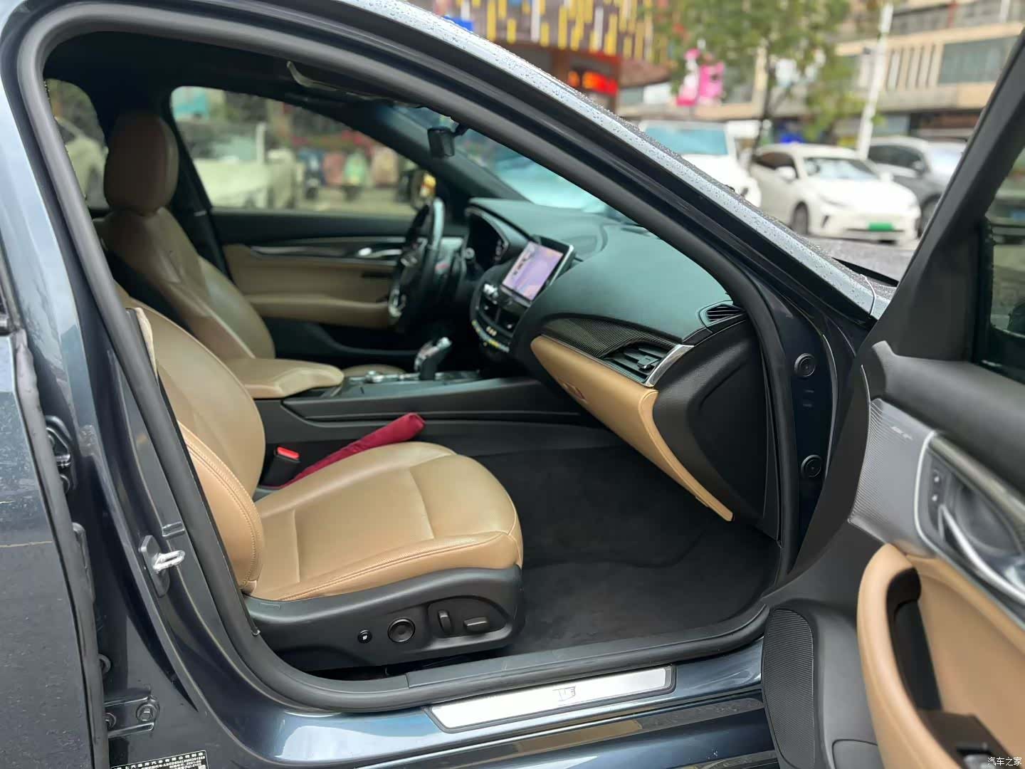 Cadillac CT5, 2021 3