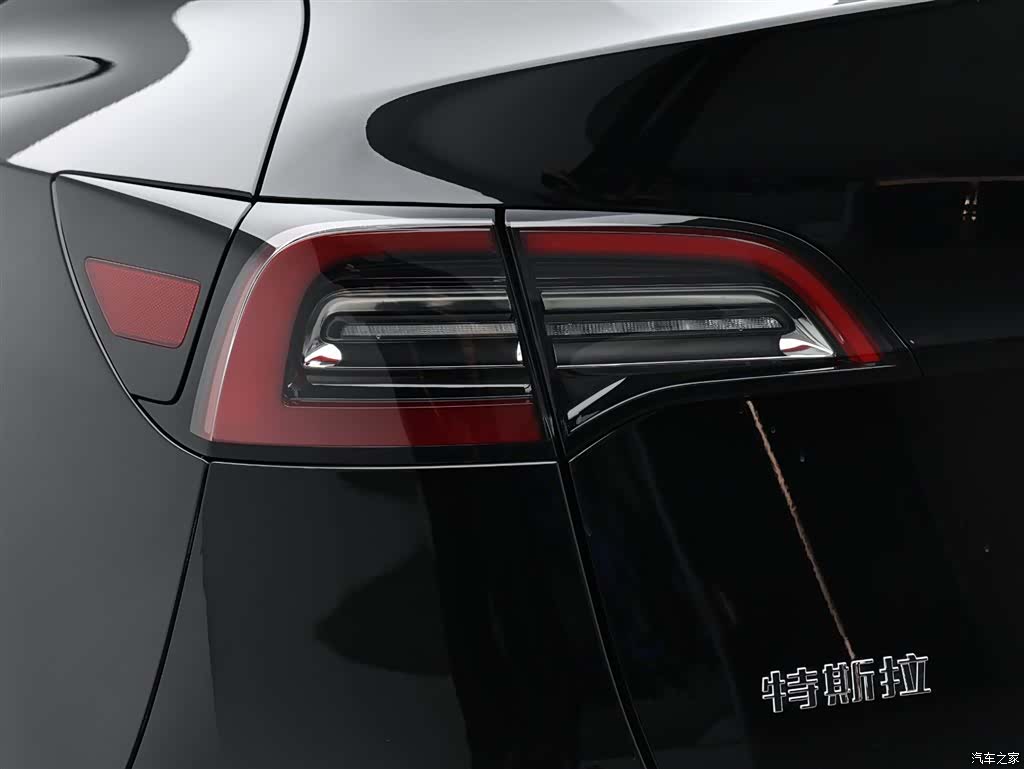 Tesla Model Y, 2021 9