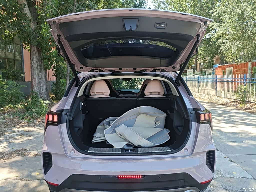 Lynk & Co 02, 2022 19