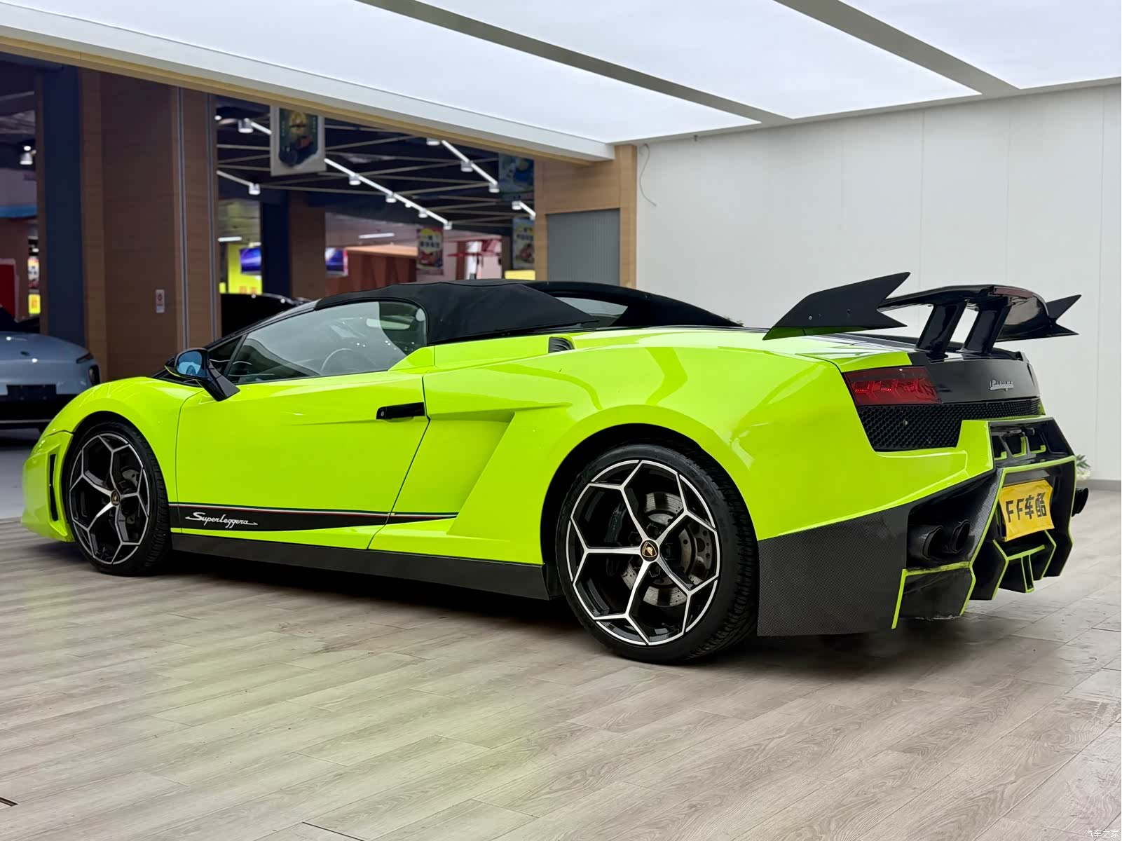 Lamborghini Gallardo, 2009 6