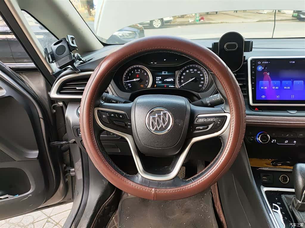 Buick GL6, 2020 3