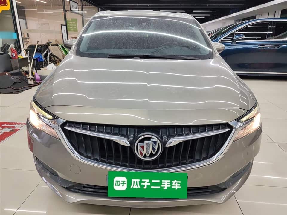 Buick GL6