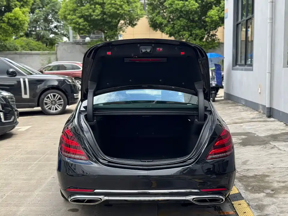 Mercedes-Benz Maybach S-class