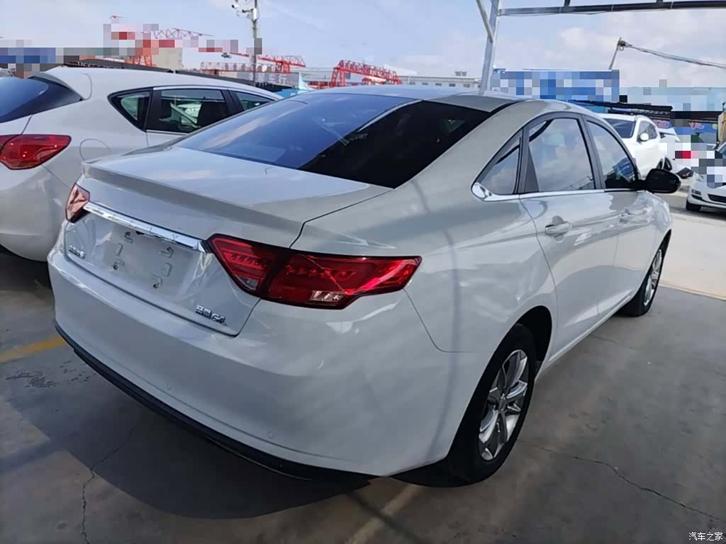 Geely Emgrand, 2021 7