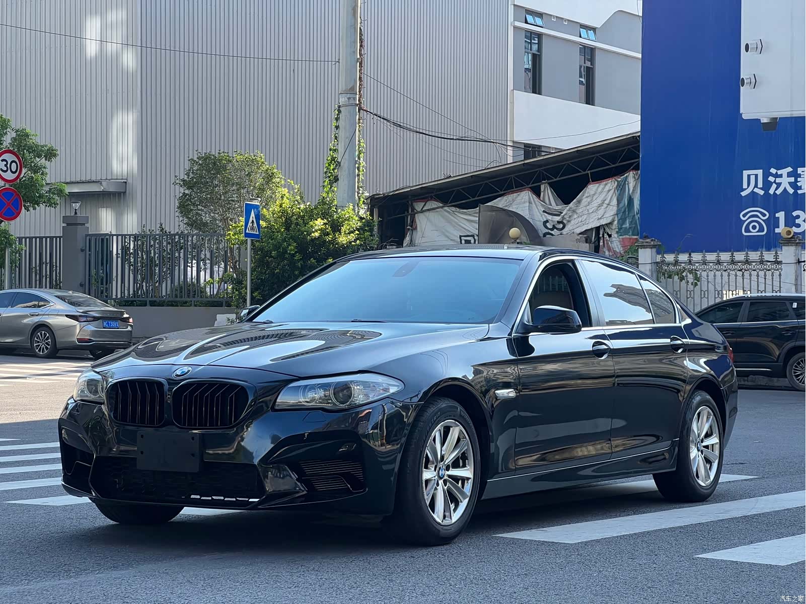 BMW 5 Series, 2011 2