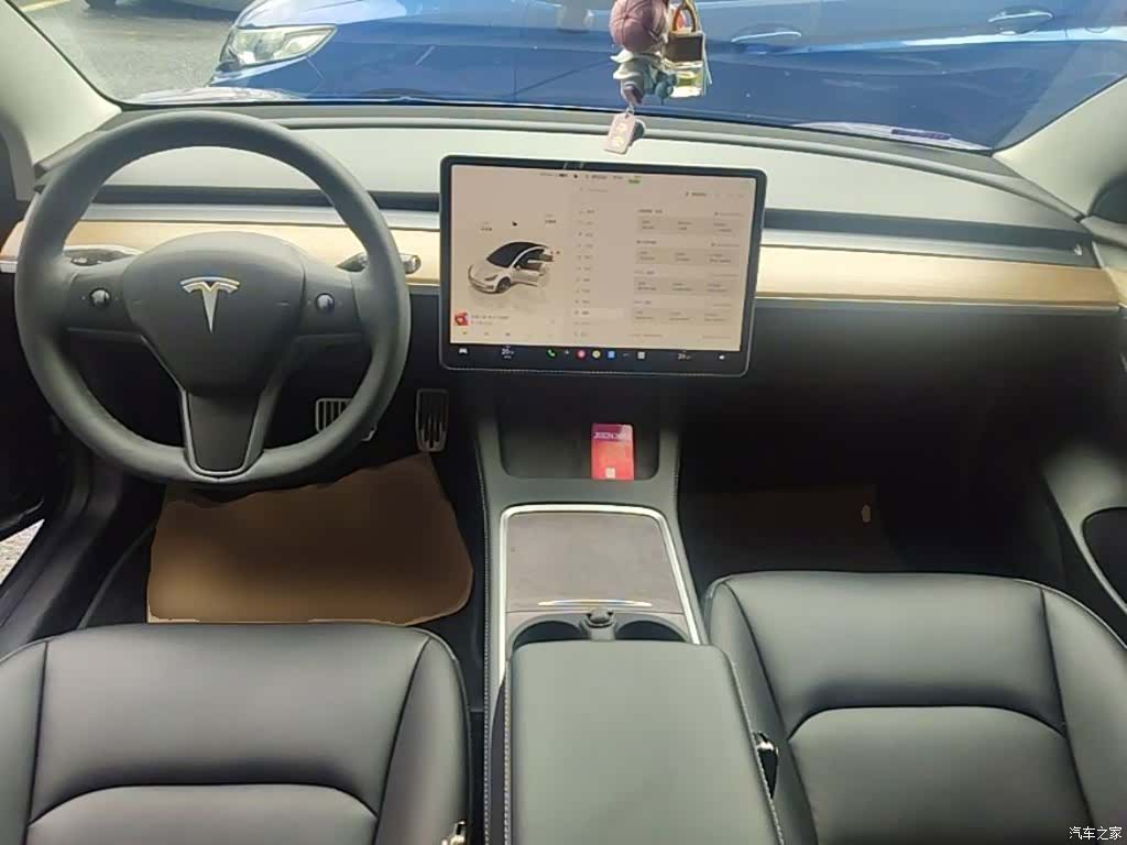 Tesla Model 3, 2023 10