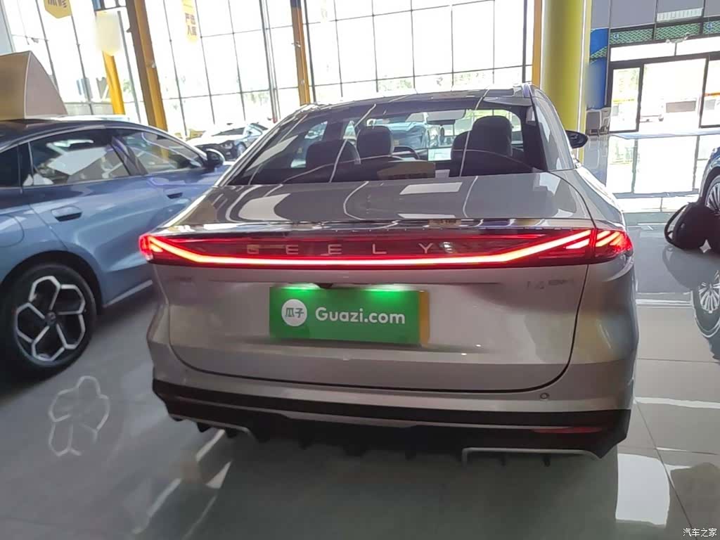 Geely Galaxy L6, 2025 6